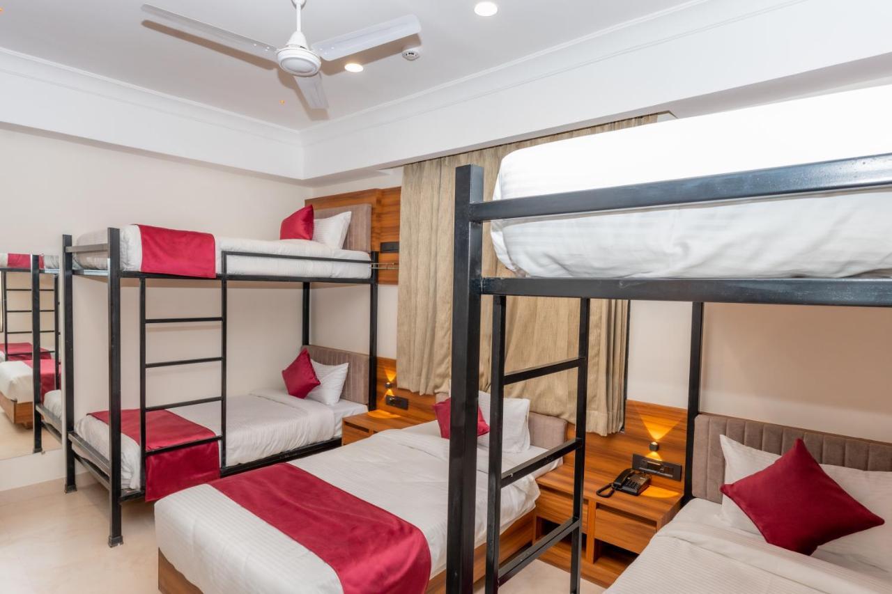 אודייפור Raghunandan Palace - A Premier Boutique Stay, City Center & 500 Meters From City Railway Station מראה חיצוני תמונה