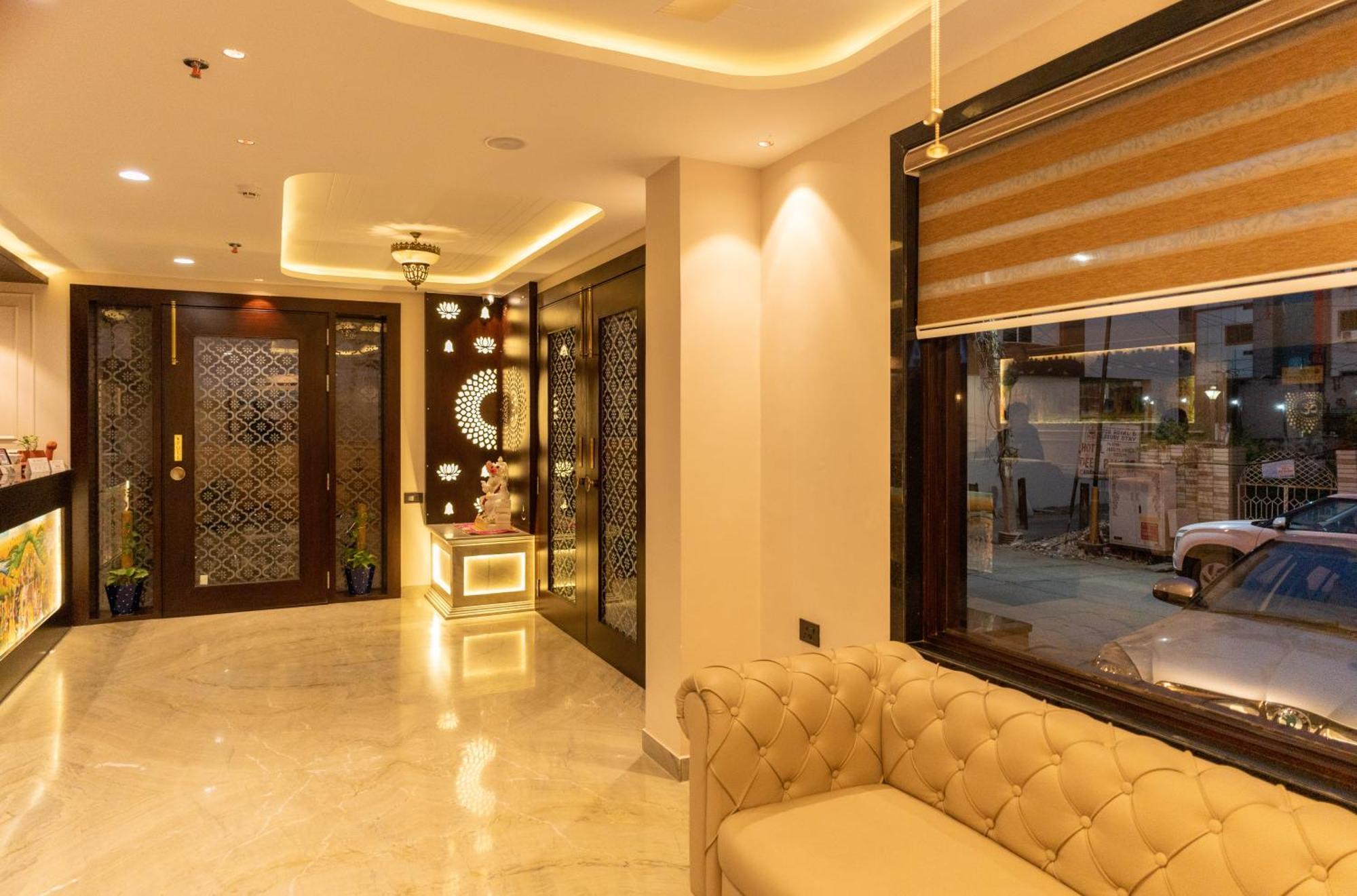 אודייפור Raghunandan Palace - A Premier Boutique Stay, City Center & 500 Meters From City Railway Station מראה חיצוני תמונה