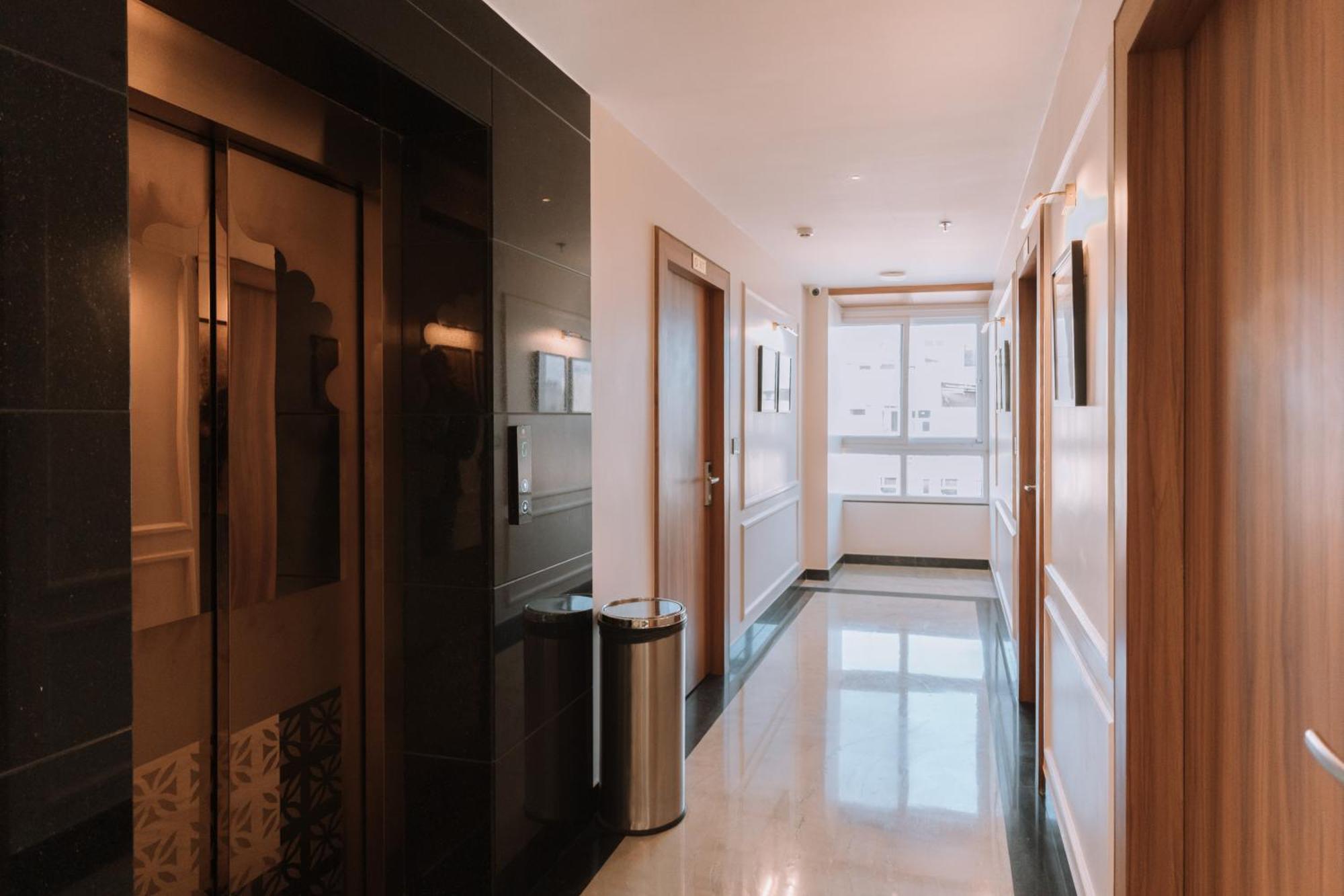 אודייפור Raghunandan Palace - A Premier Boutique Stay, City Center & 500 Meters From City Railway Station מראה חיצוני תמונה